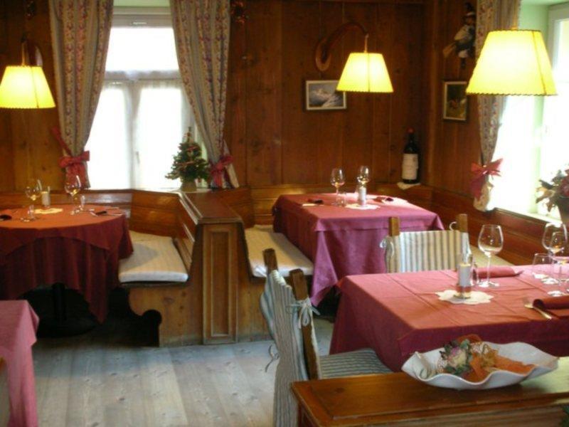 Hotel Dolomiti Moena Luaran gambar